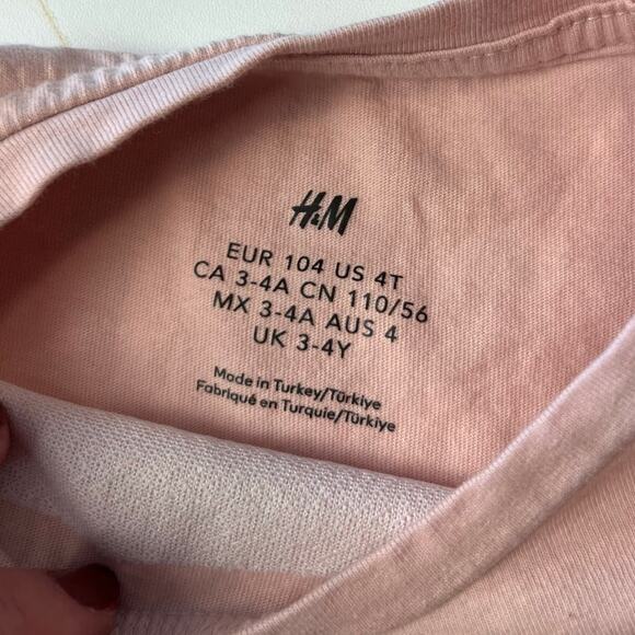HM H&M Toddler Girls Pink Sequin Bow Tee T-Shirts Size 4T - Picture 3 of 3